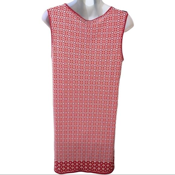 Max Studio Lightweight Sleeveless Dress - Picture 6 of 6